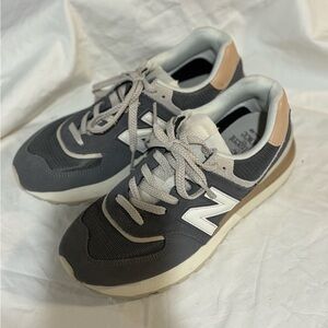 New balance sneakers - gray and tan